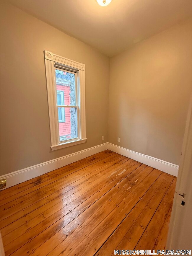 Foto del edificio - 75 Munroe St