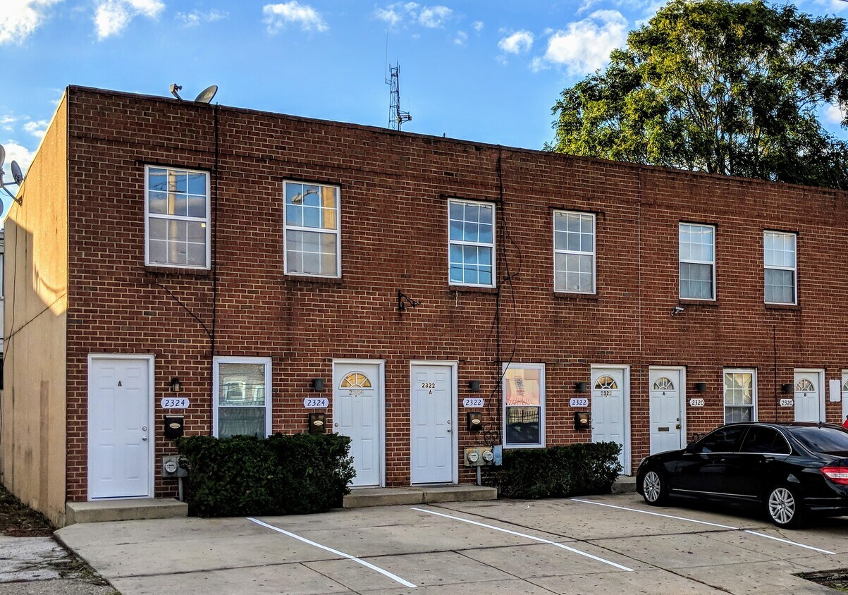 Foto principal - 2324 S 23rd St