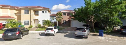 Building Photo - 15631 SW 11th Terrace