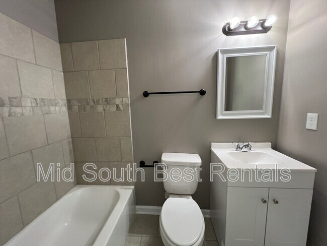 Foto del edificio - 5371 Clinchport Cir