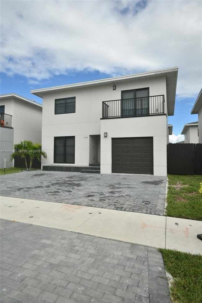 Foto del edificio - 1339 NW 2nd Ln