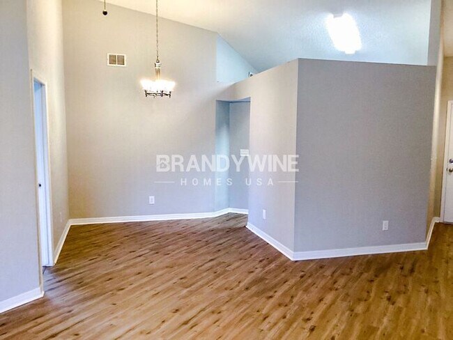 Building Photo - Beautiful 3BR! Apply today!