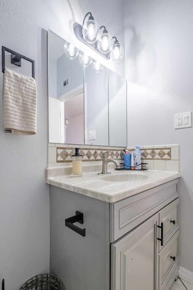 Foto del edificio - 5521 27th Ave