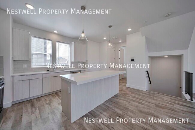 Building Photo - 11186 Kitty Hawk Rd