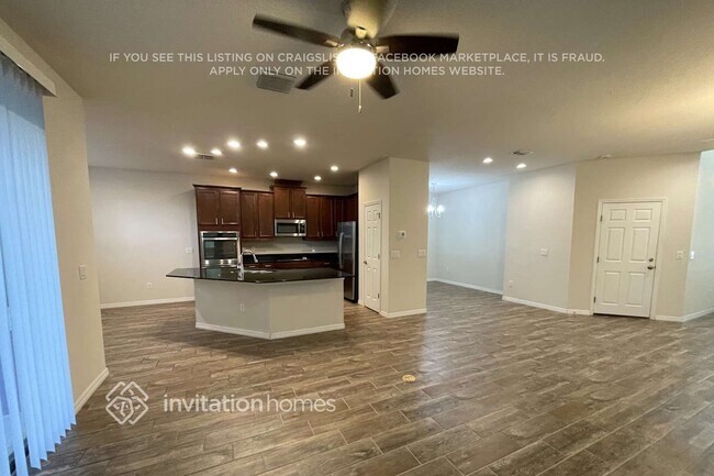 Foto del edificio - 4954 Wandering Wy