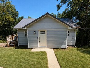 Building Photo - 103 Bell Creek Rd