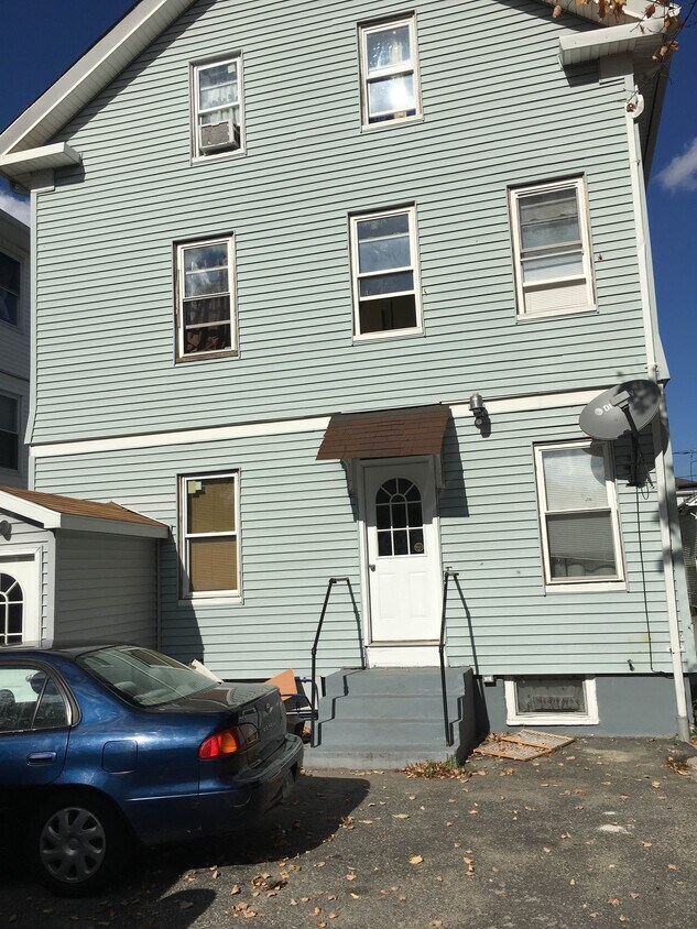 Foto del edificio - 433 Walcott St