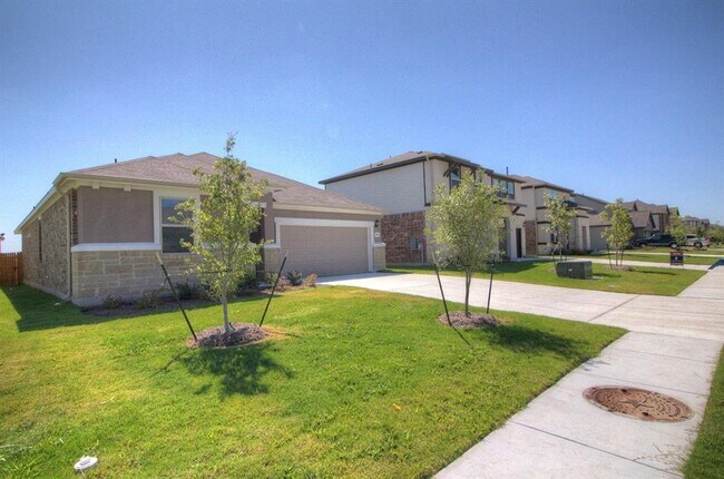 Building Photo - 3817 Soft Shore Ln