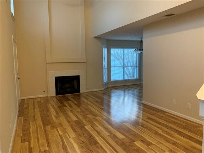 Building Photo - 2732 Albion Farm Way