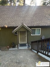 23041 Oak Leaf Ln