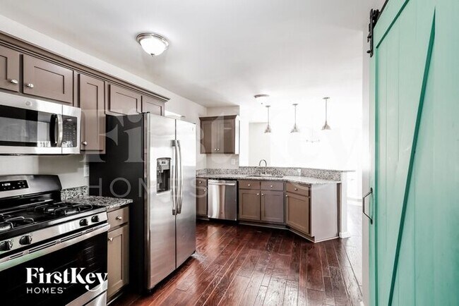 Building Photo - 7262 Tascosa Dr