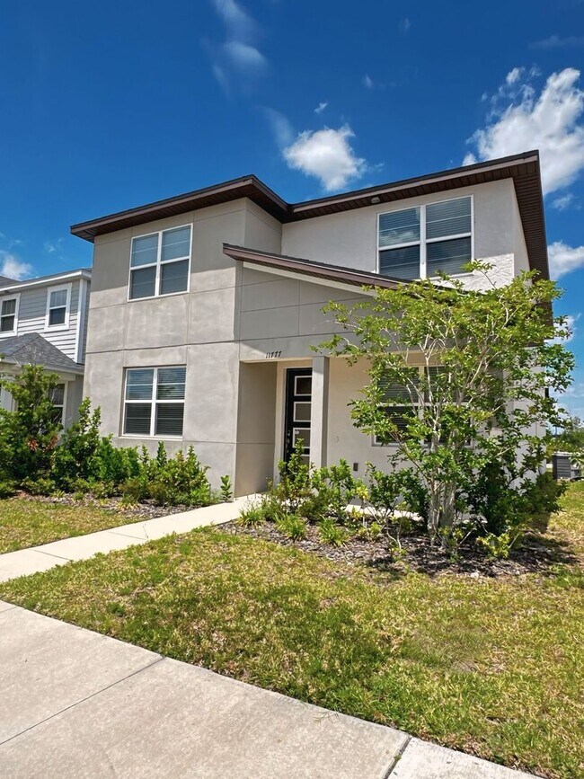Foto del edificio - Spacios 4 Bedroom Home for Rent in Orlando - Available NOW!