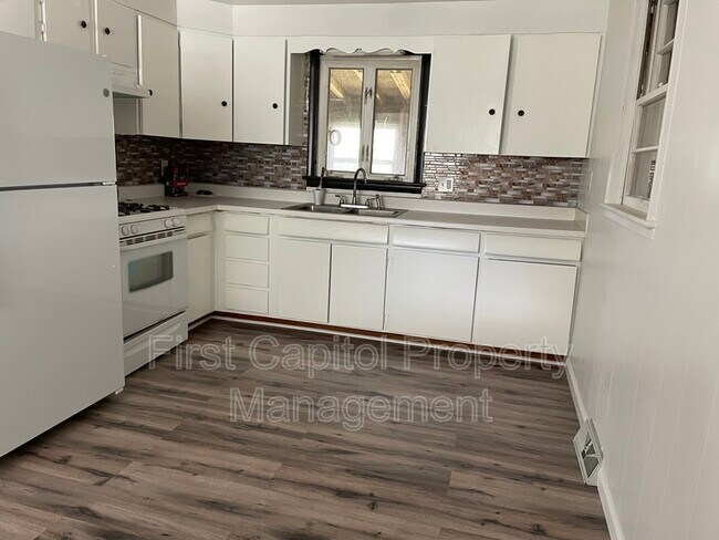 Foto del edificio - 311 E Lancaster St