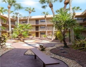 Building Photo - 10835 SW 112th Ave