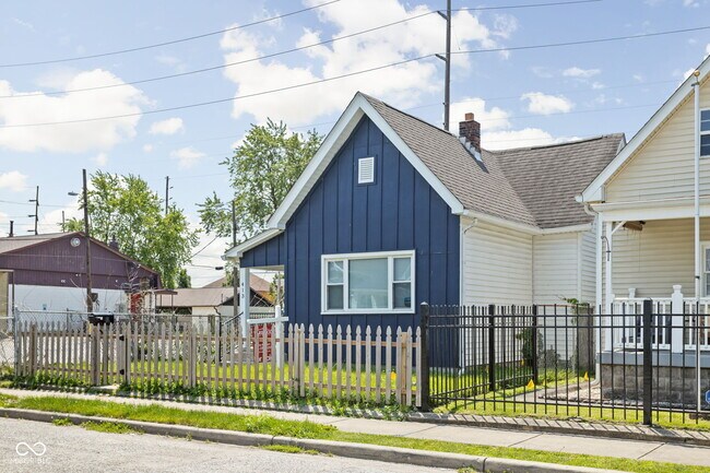 Foto del edificio - 413 E Caven St