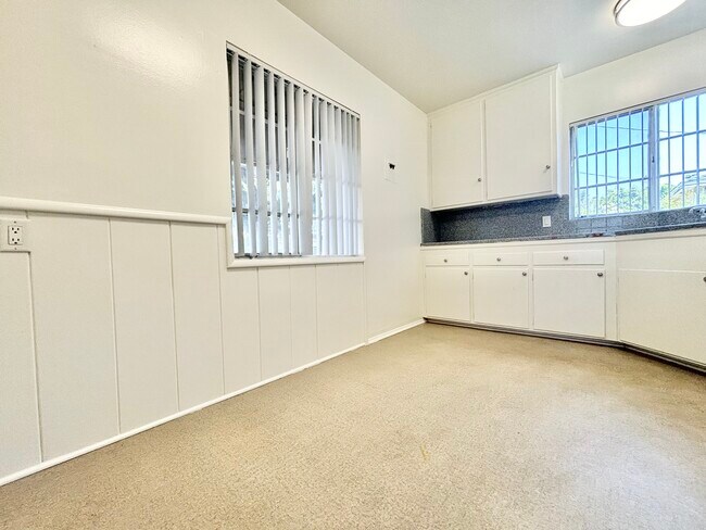 Foto del edificio - 5610 Gentry Ave Valley Village, CA 91607