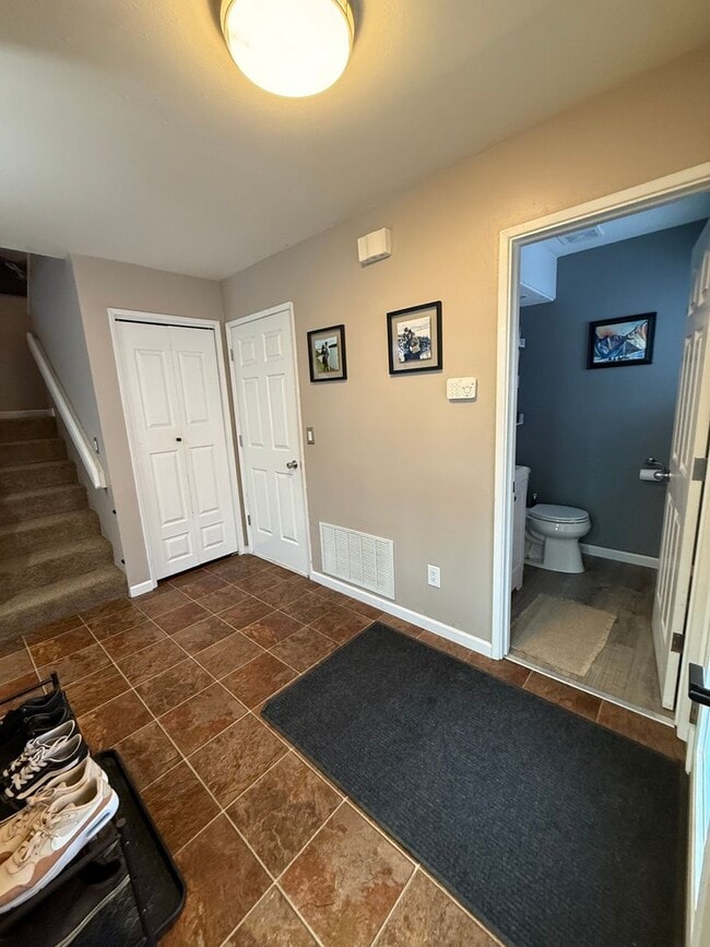 Foto del edificio - NEW YEAR NEW HOME! 3 bed, 2.5 bath, 2 car garage in South Anchorage