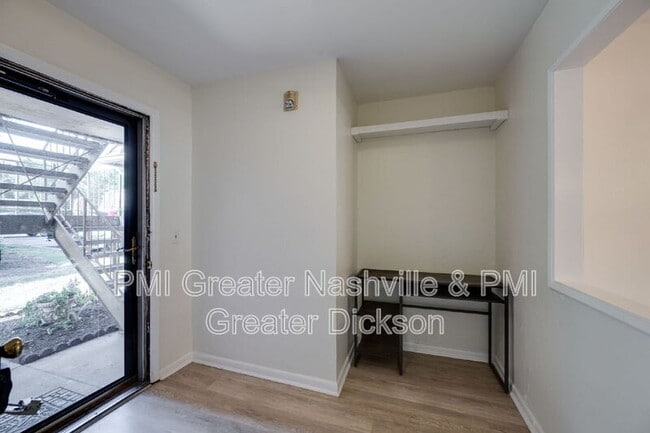 Building Photo - 3000 Hillsboro Pike