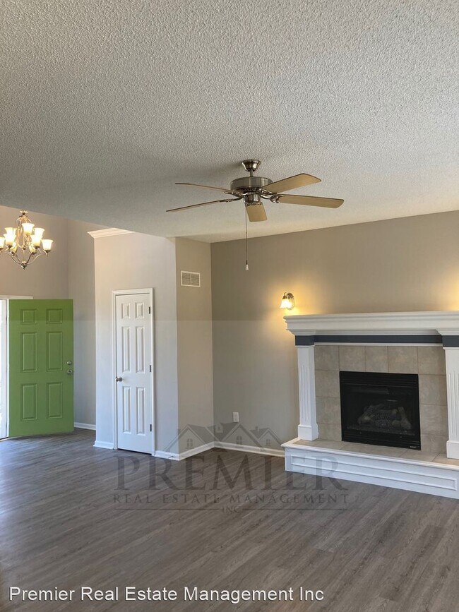 Foto del edificio - 3 br, 2.5 bath House - 12477 Charlotte Street