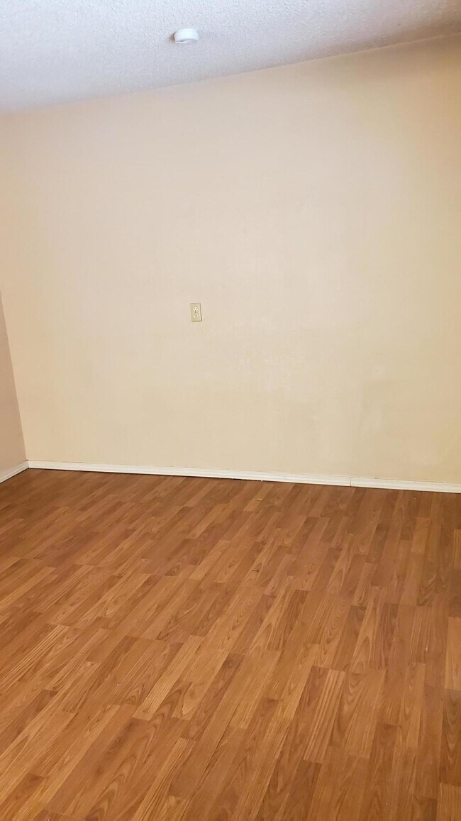Building Photo - 11316 Lake Nemi Dr