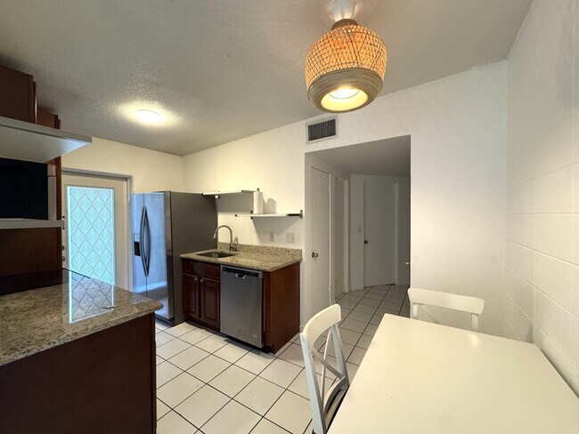 Foto del edificio - 2821 Kilgore St