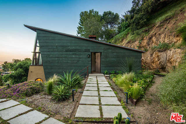 Building Photo - 8661 Nash Dr