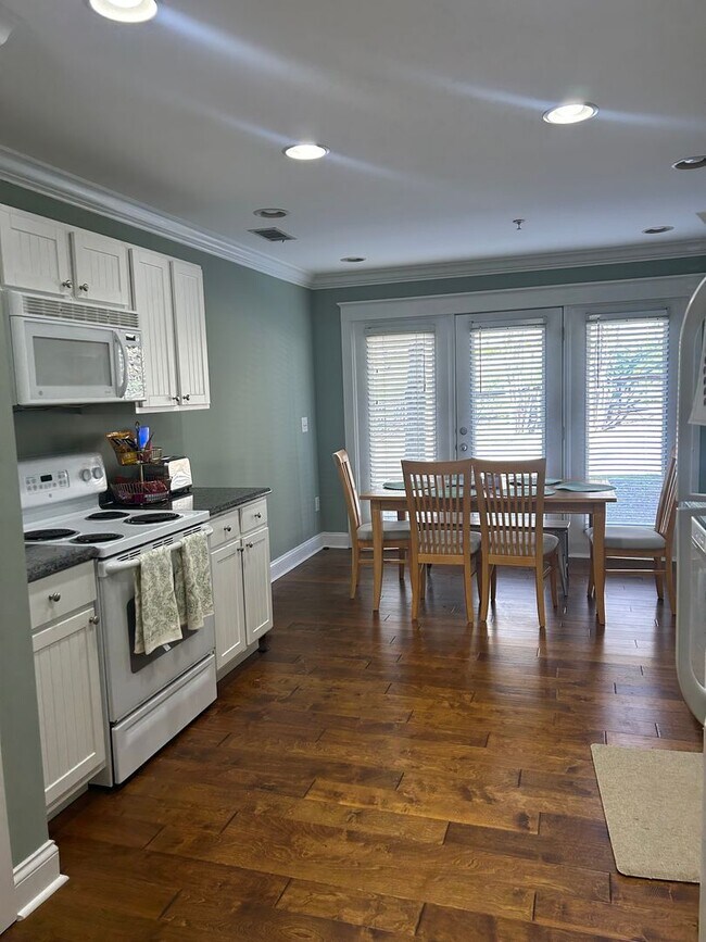 Foto del edificio - 01-102 Ball