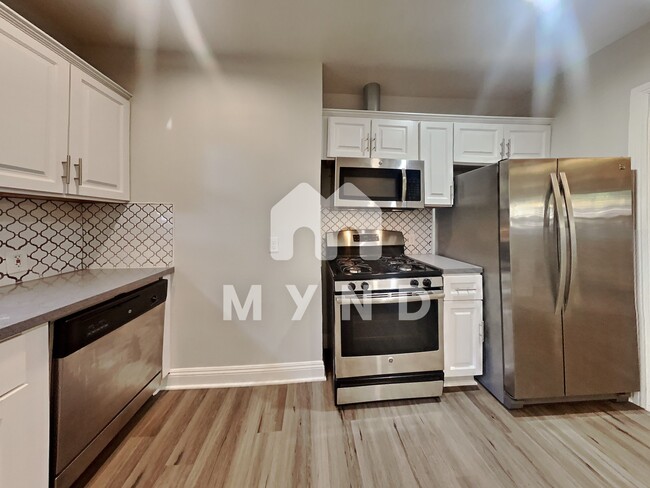 Building Photo - 2816 Freeport Blvd