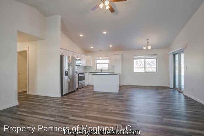 Building Photo - 4 br, 2 bath House - 1708 Shelby