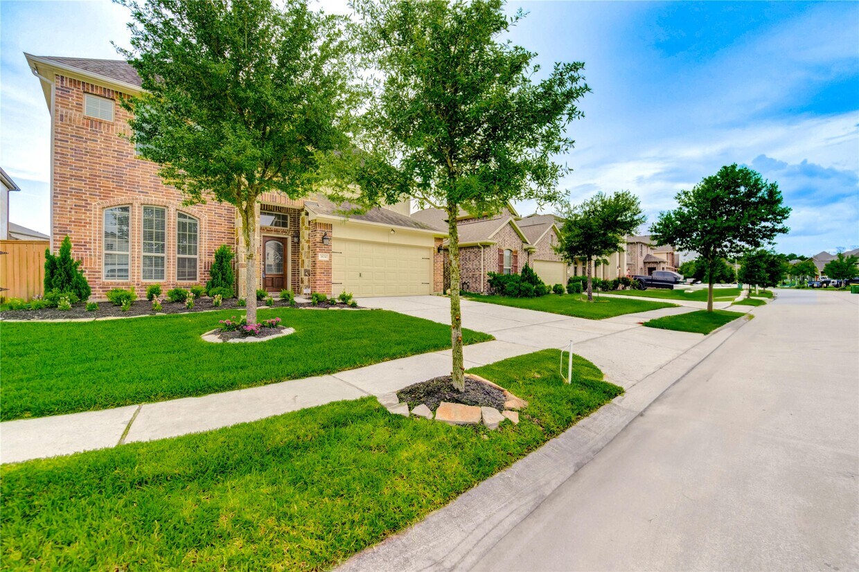 Foto principal - 3834 Supremes Trail