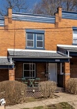 Building Photo - 6519 Dean St