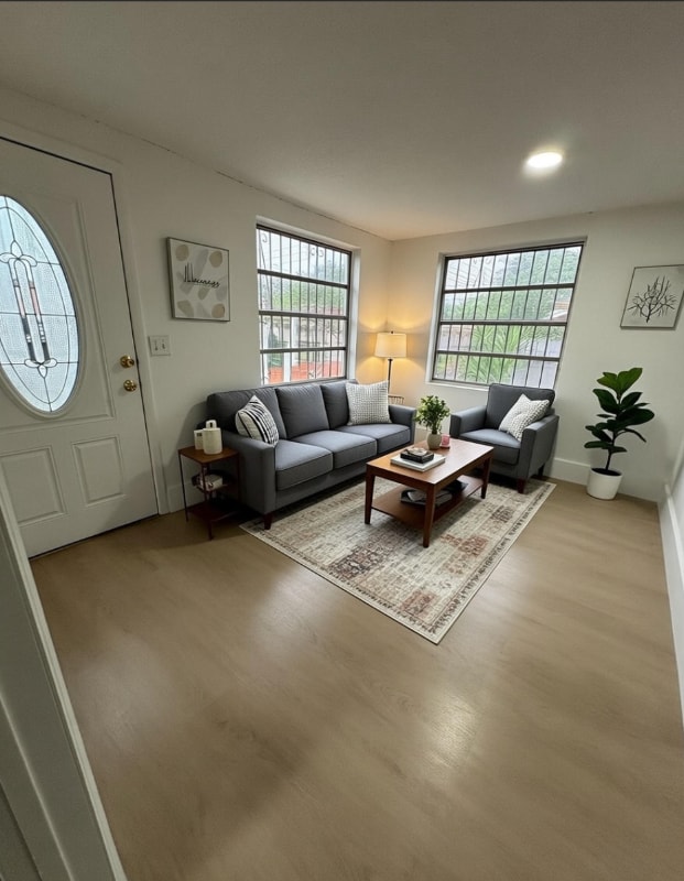 Photo - 2035 NW 26th St (Miami, FL)