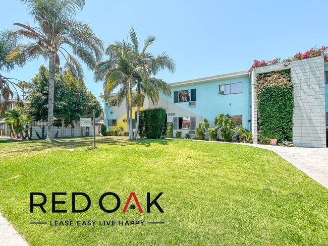 Foto del edificio - ~2 Months FREE~ Wonderful Two Bedroom with...