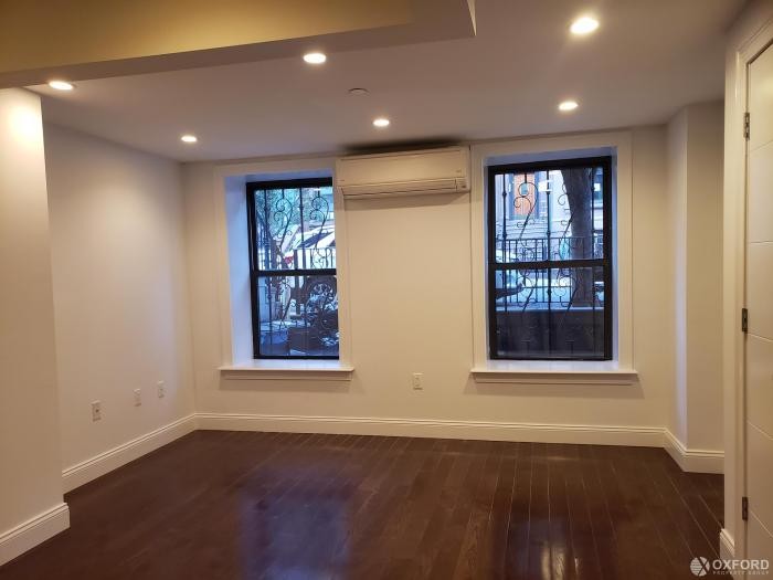 Primary Photo - 3 bedroom in New York NY 10027