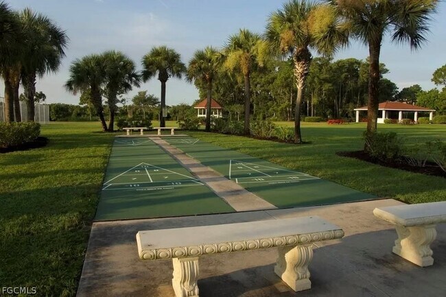 Foto del edificio - 6867 Pentland Way