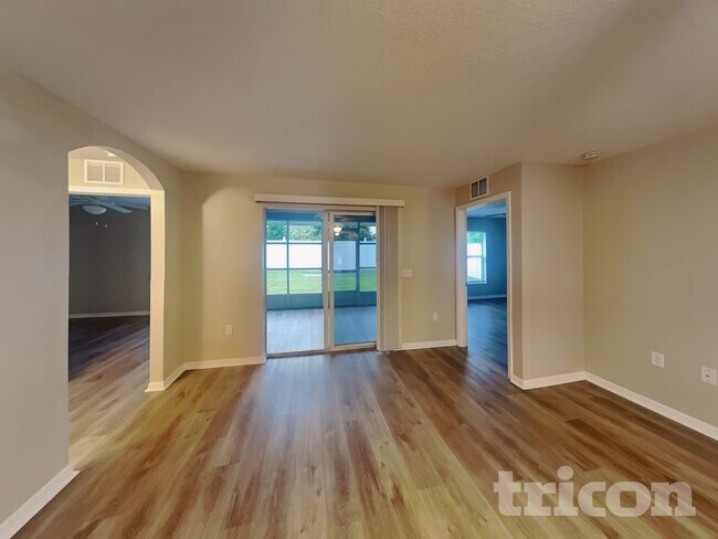 Foto del edificio - 15542 Florida Breeze Loop