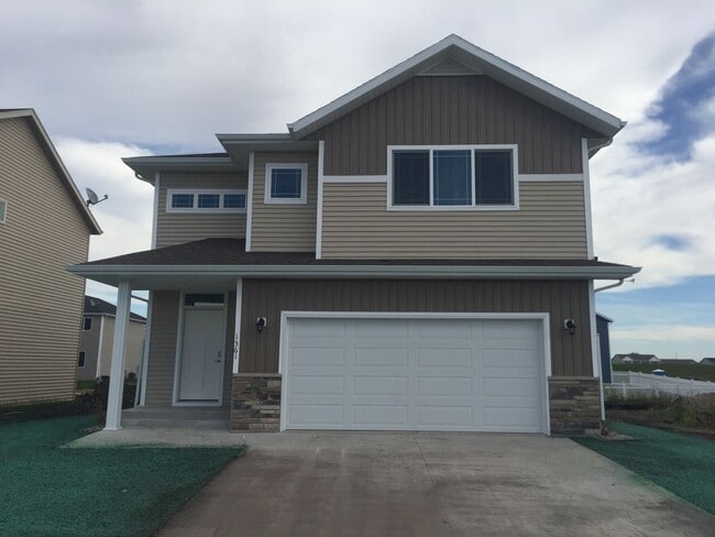 Building Photo - 1361 Goldenwood Dr