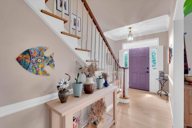 Building Photo - Beautiful Home in the Heart of Greenville