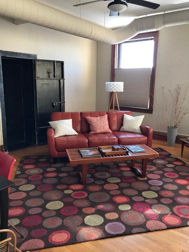 Living Room and Bath Entry - 41 E University Ave