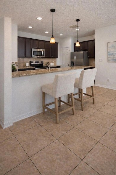 Foto del edificio - 11562 84th St Cir E