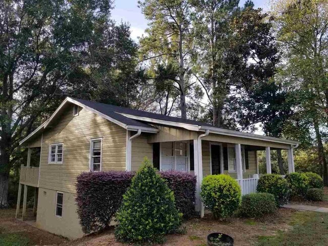 Building Photo - 2084 Brockton Rd