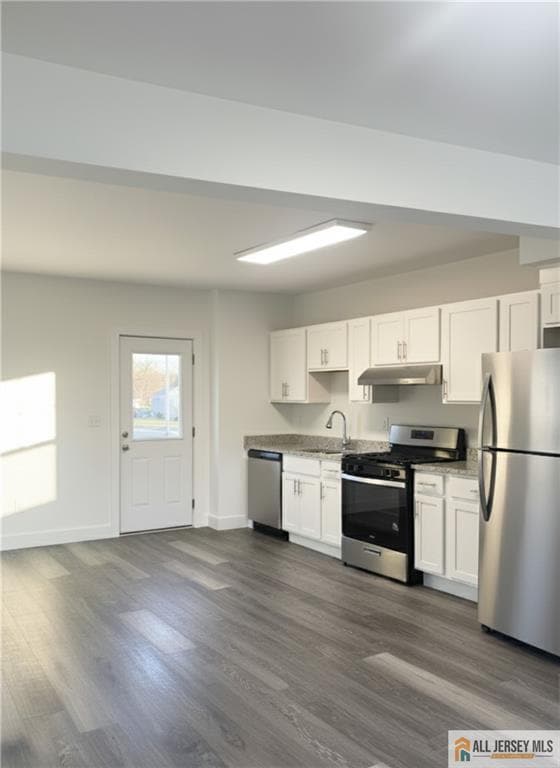 Building Photo - 1790 W 4th St