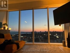 Building Photo - 150 E Liberty St