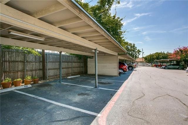 Building Photo - 7107 Holly Hill Dr