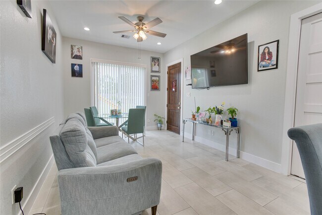 Foto del edificio - 4821 1st St