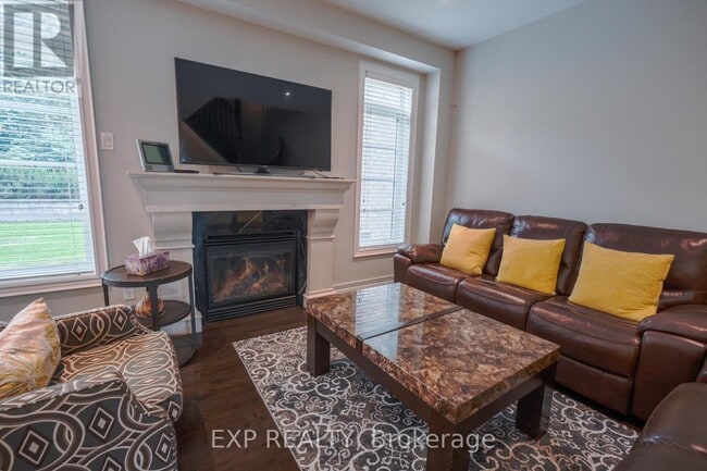Photo du bâtiment - 4135-4135 Shipp Dr