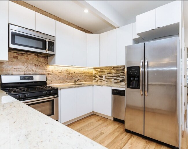 Building Photo - 276 St Nicholas Ave