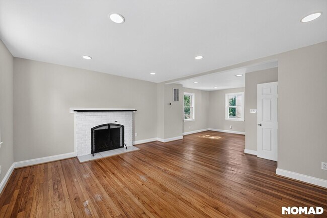 Foto del edificio - 8507 Potomac Ave