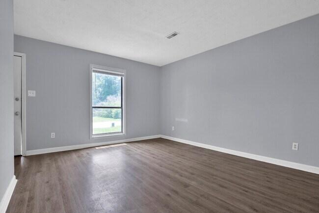 Building Photo - 5906 Aftonshire Dr