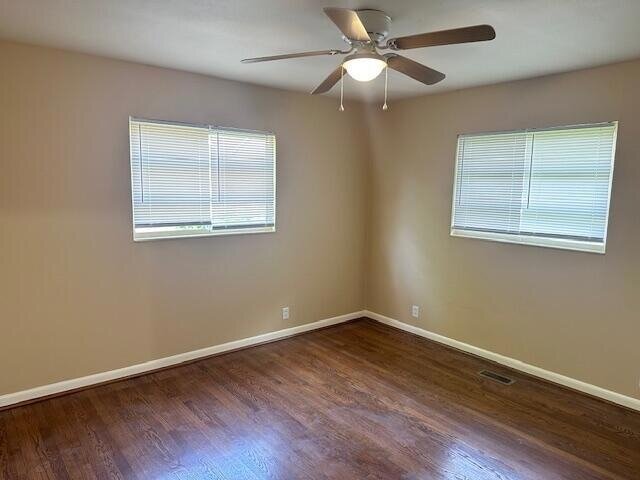 Foto del edificio - 620 Willow St NW